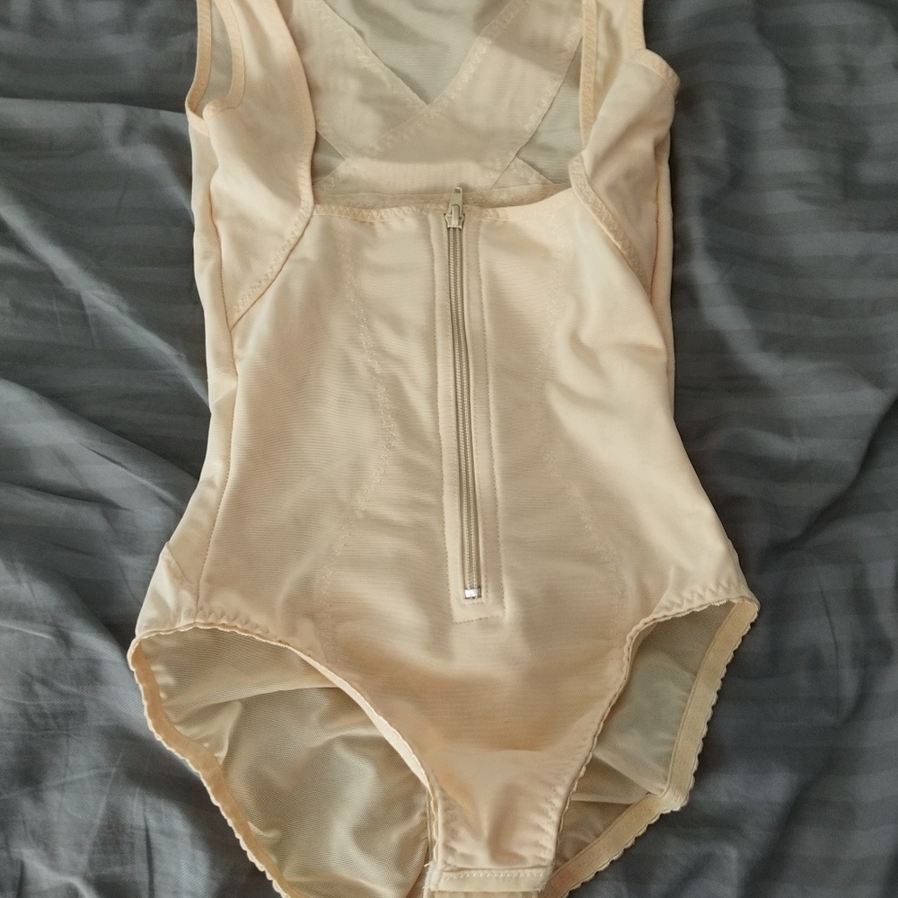 Body shaper